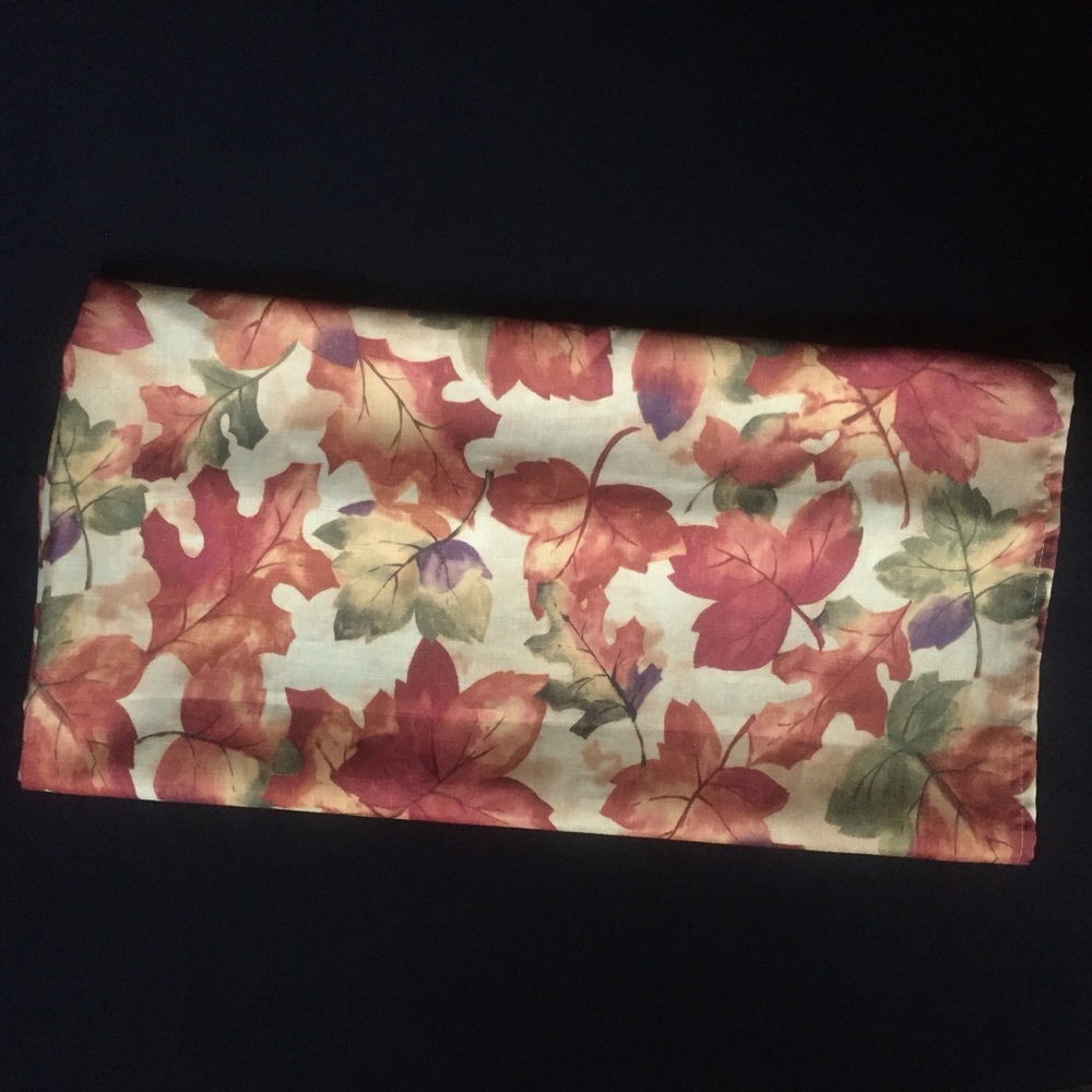 Leaves Tablecloth
